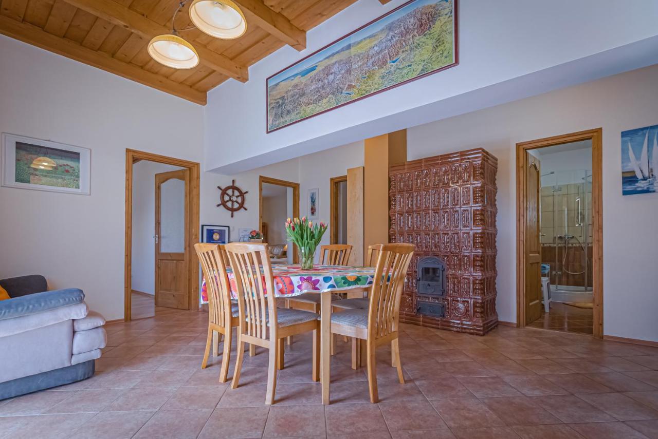 Sunny Garden Pihenohaz Villa Siofok Bagian luar foto