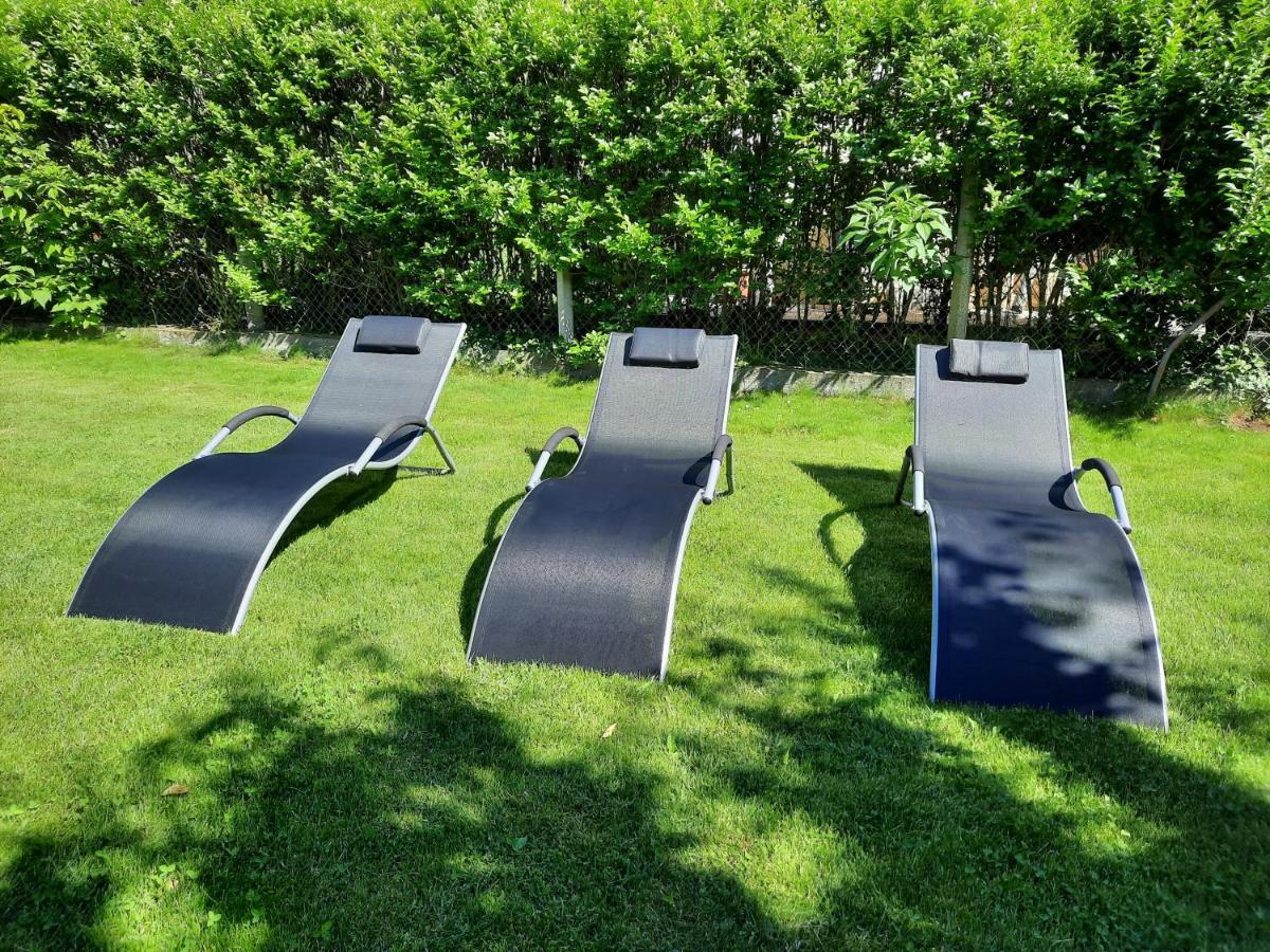 Sunny Garden Pihenohaz Villa Siofok Bagian luar foto